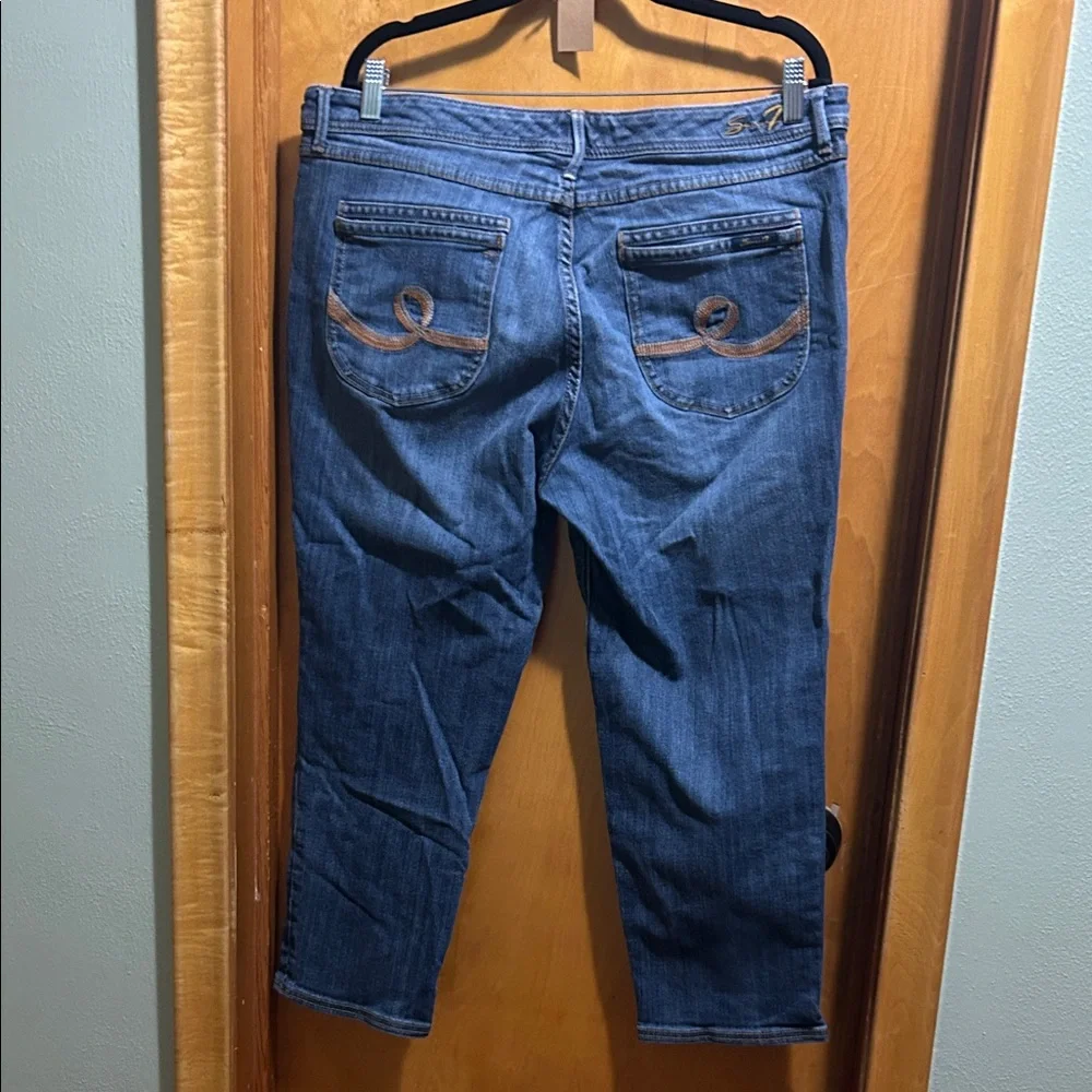 Seven7 Women's Straight Leg Capris - Picture 2 of 5